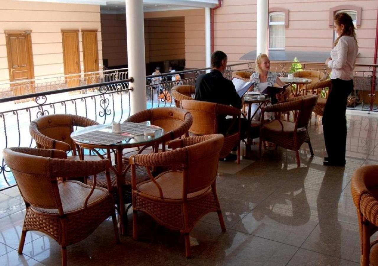 Hotel Bek Tashkent Ngoại thất bức ảnh