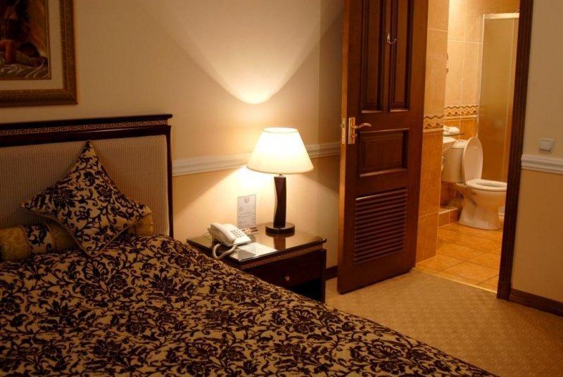 Hotel Bek Tashkent Ngoại thất bức ảnh