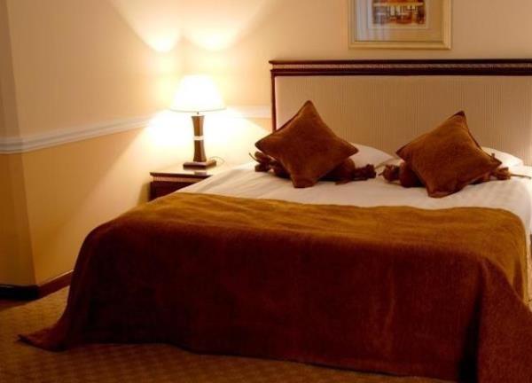 Hotel Bek Tashkent Ngoại thất bức ảnh