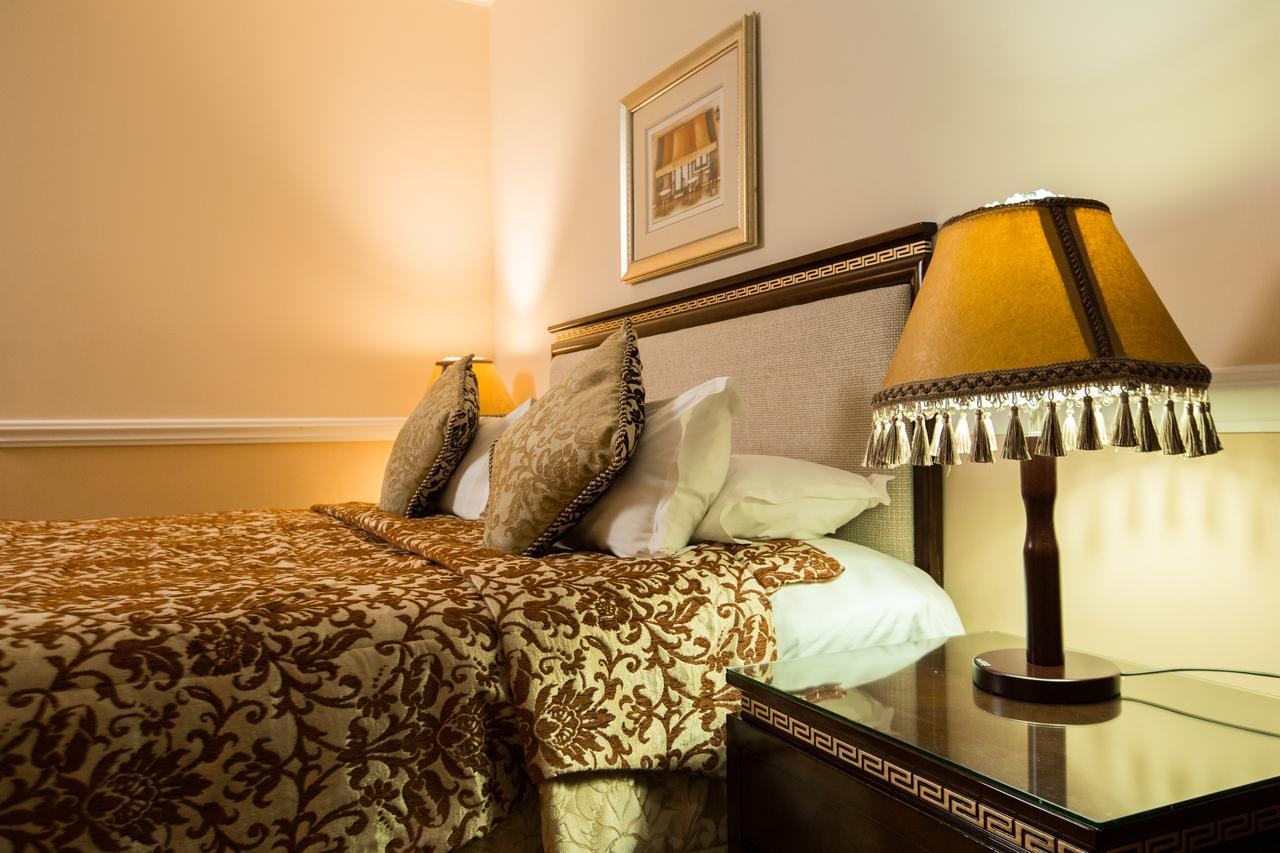 Hotel Bek Tashkent Ngoại thất bức ảnh