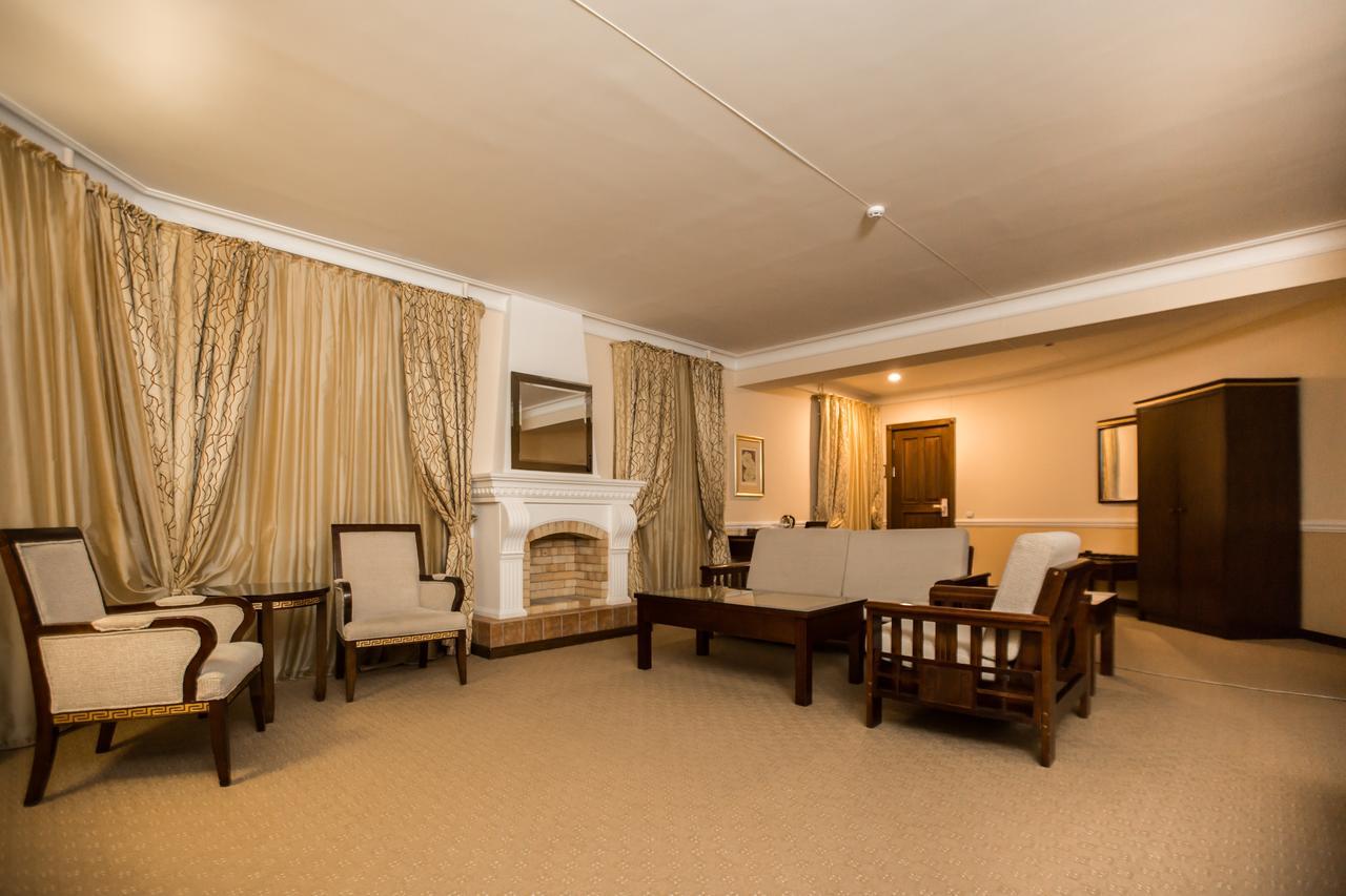 Hotel Bek Tashkent Ngoại thất bức ảnh