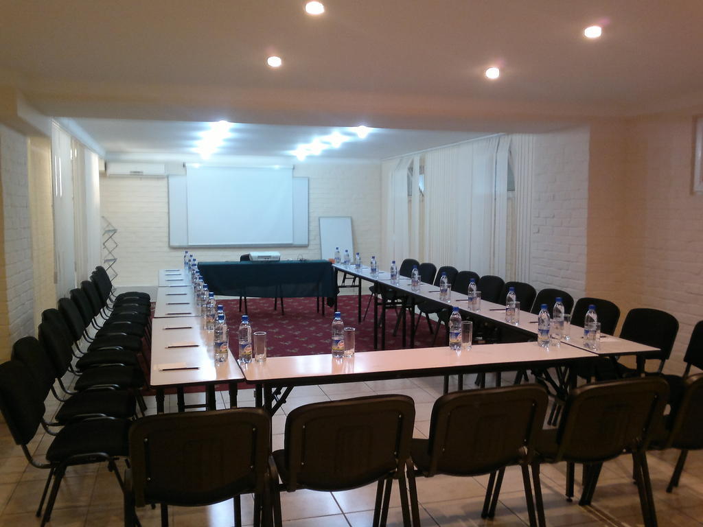 Hotel Bek Tashkent Ngoại thất bức ảnh